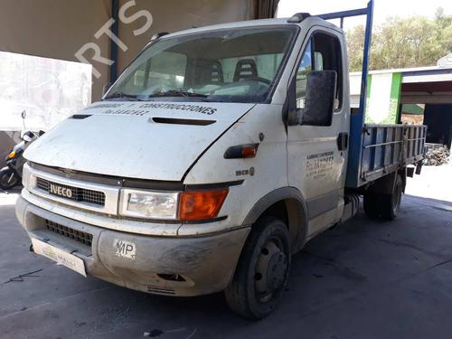 IVECO DAILY III Platform/Chassis 35 S 11,35 C 11 (A2FC13AA, A6FBU4AB, A2NB14A1, A2ND13A1,... (106 hp) 926106