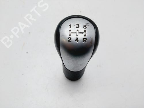 Gearknop FORD FIESTA V (JH_, JD_) 1.4 16V (80 hp) 18673652
