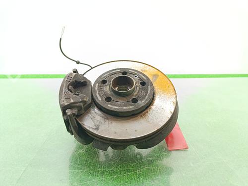 Used Left front steering knuckle SKODA FABIA I (6Y2) [1999-2008]  25887953