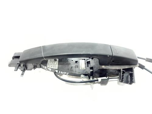 Used Front left exterior door handle Front left exterior door handle LAND ROVER DISCOVERY III (L319) 2.7 TD 4x4 (190 hp) 9845262 9845262