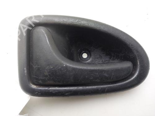 Used Front left interior door handle Front left interior door handle RENAULT MEGANE I (BA0/1_) 1.4 16V (BA0D, BA1H, BA0W, BA10) (95 hp) 33943676 33943676