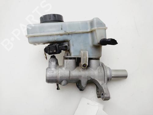 Used Brake master cylinder SKODA OCTAVIA III Combi (5E5, 5E6) [2012-2020]  31589143