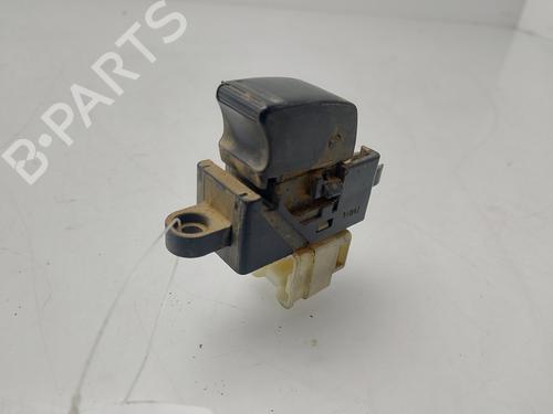 Used Right front window switch NISSAN X-TRAIL I (T30) [2001-2013]  32865486