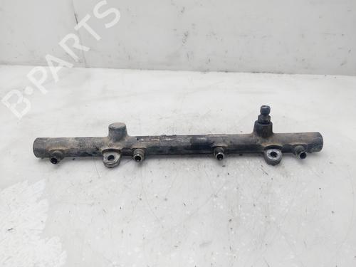 Used Injection rail MERCEDES-BENZ M-CLASS (W163) [1998-2005]  27221793