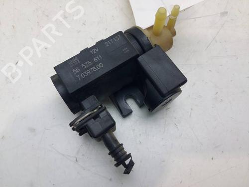 Used Electronic sensor Electronic sensor OPEL INSIGNIA A (G09) [2008-2017] 39412026 39412026