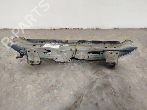 Panel frontal Panel frontal TOYOTA YARIS (_P9_) 1.4 D-4D (NLP90_, NLP90R) (90 hp) 36839837 36839837