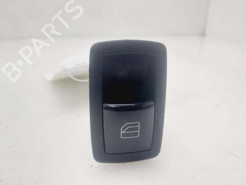 Højre fortil elrude kontakt MERCEDES-BENZ A-CLASS (W169) A 180 CDI (169.007, 169.307) (109 hp) 30614074