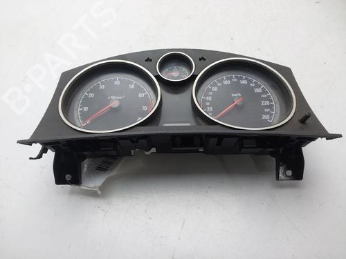 Used Instrument cluster OPEL ASTRA H (A04) [2004-2014]  27206290