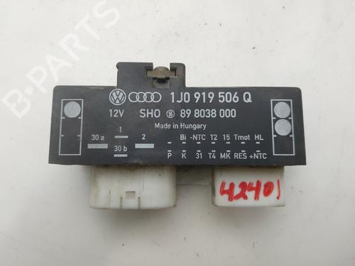 Elektronische module Elektronische module SKODA OCTAVIA I Combi (1U5) 1.9 TDI (90 hp) 37513734 37513734