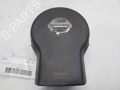 Used Driver airbag NISSAN PATHFINDER III (R51) 2.5 dCi (174 hp) 18037369