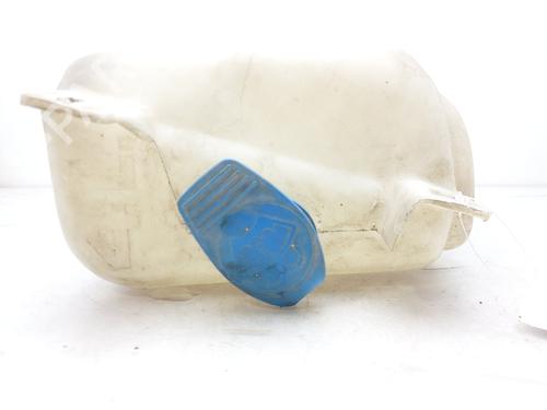 Used Windscreen washer tank VW GOLF III (1H1) 1.9 TDI (90 hp) 11686285