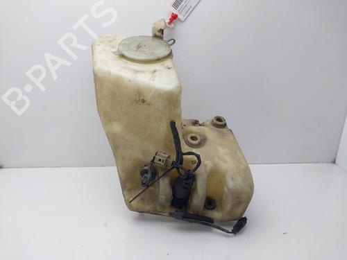 Used Windscreen washer tank Windscreen washer tank 33313938 33313938