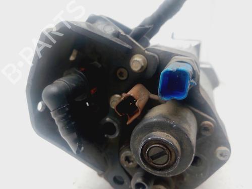 Injection pump FORD MONDEO III Saloon (B4Y)  | BP28369561M78