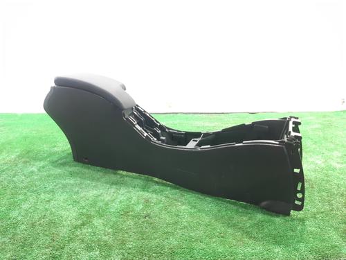 Used Armrest / Center console RENAULT MEGANE III Grandtour (KZ0/1) [2008-2016]  7153336