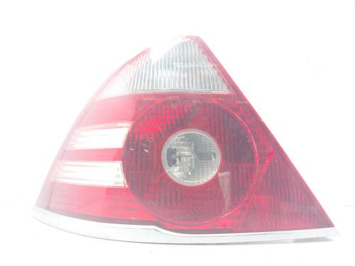 Used Left taillight FORD MONDEO III (B5Y) 2.0 16V TDDi / TDCi (115 hp) 13814755