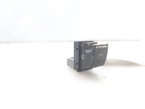 Used Left rear window switch VW GOLF V (1K1) 1.6 (102 hp) 26138203
