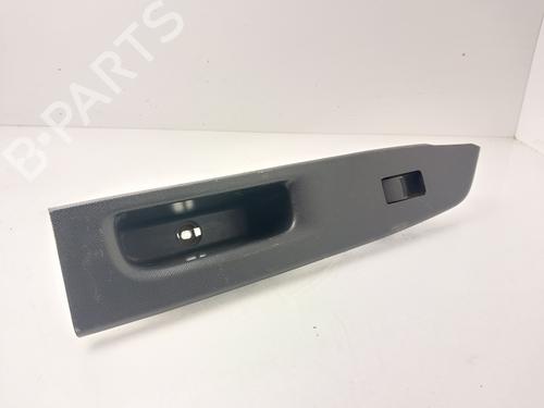 Used Left rear window switch ISUZU D-MAX II (TFR, TFS) 2.5 CRDi 4x4 (TFS86J) (163 hp) 32126948