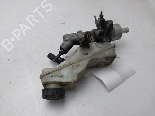Brake master cylinder TOYOTA AVENSIS Saloon (_T25_) 2.0 D-4D (ADT250_, ADT250R) | BP27597453M77 