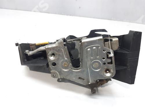 rear-right-lock-mercedes-benz-e-class-w210-e-290-turbo-d-210017-2027300635-1995-1996-1997-1998-1999-2000-2001-2002-2003-10743916 main image