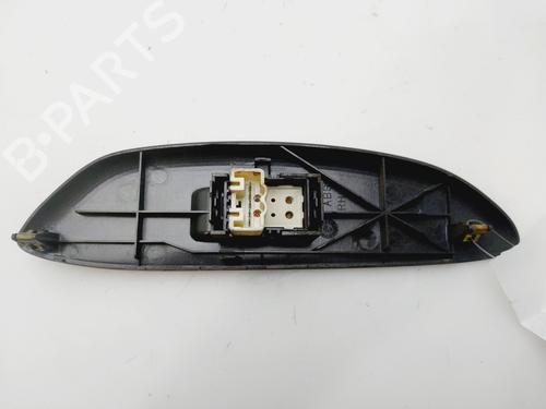 Fensterheberschalter rechts vorne TOYOTA YARIS (_P1_) 1.4 D-4D (NLP10_, NLP10R) | BP28367029I26 