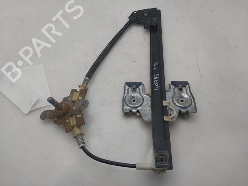 Rudehejsemekanisme Højre bagtil Rudehejsemekanisme Højre bagtil SEAT CORDOBA (6K1, 6K2) 1.4 i (60 hp) 33793041 33793041