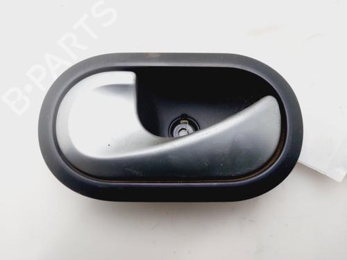 Used Rear left interior door handle RENAULT CLIO III (BR0/1, CR0/1) 1.2 16V (BR0P, CR0P) (101 hp) 31209870