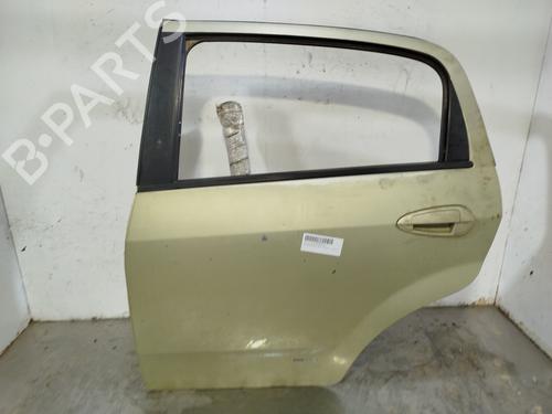 Used Left rear door Left rear door FIAT GRANDE PUNTO (199_) 1.4 (199AXB11, 199AXB1A, 199BXB1A, 199AXL1A) (77 hp) 34206575 34206575