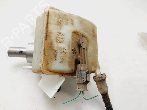 Used Brake master cylinder CITROËN BERLINGO MULTISPACE (B9) [2008-2025]  23268235