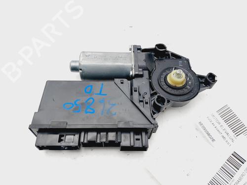Portierruitmotor rechtsachter AUDI A4 B7 Avant (8ED) 3.0 TDI quattro | BP24038775E22 