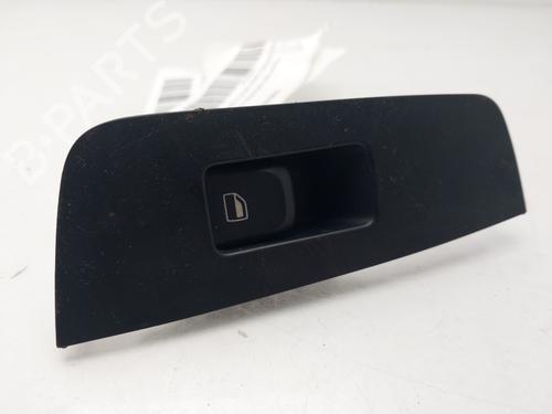 Used Right rear window switch AUDI A1 (8X1, 8XK) 1.6 TDI (90 hp) 32683636