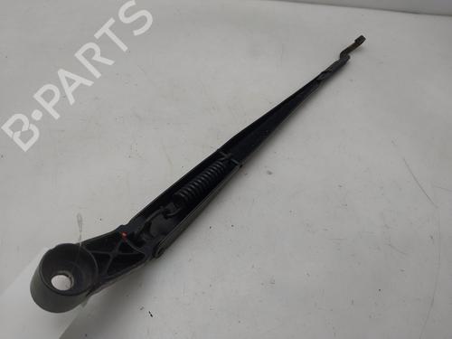 front-windshield-wiper-arm-toyota-auris-_e18_-2012-2013-2014-2015-2016-2017-2018-2019-34043052 main image