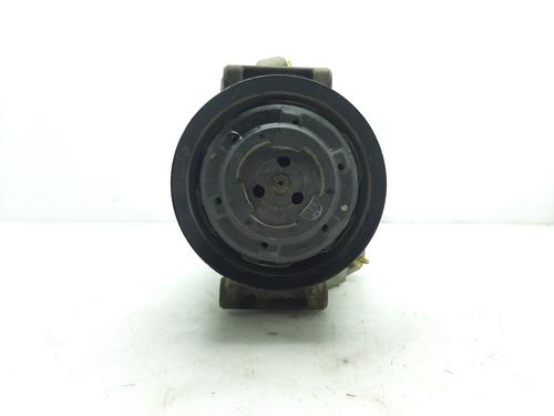 Used AC compressor LAND ROVER DISCOVERY III (L319) 2.7 TD 4x4 (190 hp) 12947484
