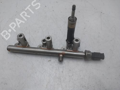 Used Injection rail Injection rail 37601217 37601217