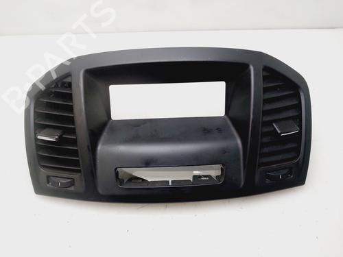 Used Air vent OPEL INSIGNIA A (G09) [2008-2017]  30922391