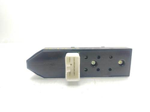 Right front window switch KIA SPORTAGE II (JE_, KM_)  | BP22711919I26 