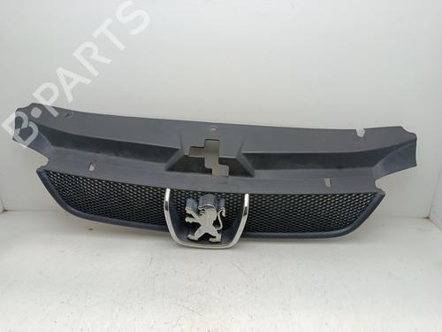 Used Grille PEUGEOT 406 (8B) 2.0 HDI 110 (109 hp) 31636268