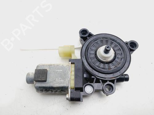 Rudehejsemotor bagstkærm højre KIA CEED (CD) [2018-2025]  23500658