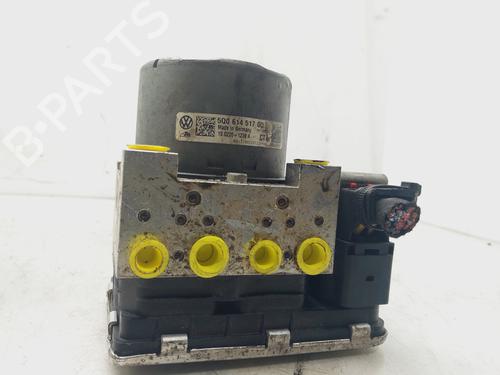 Used ABS pump VW GOLF VII (5G1, BQ1, BE1, BE2) 1.6 TDI (115 hp) 23092436