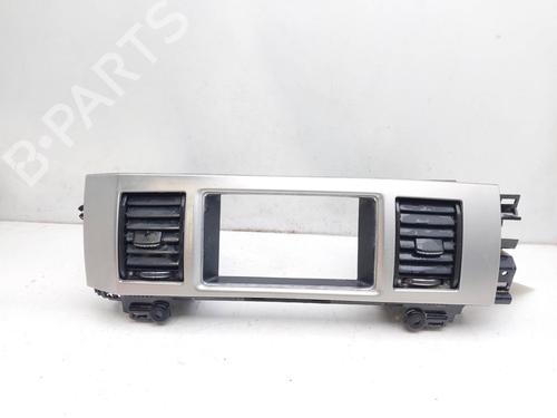 Used Air vent JAGUAR XF I (X250) 2.2 D (200 hp) 16785023