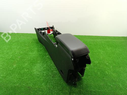 Armrest / Center console CITROËN C4 III (BA_, BB_, BC_) | BP30628342I20