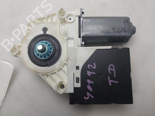 Used Right rear window motor Right rear window motor SEAT LEON (1P1) [2005-2013] 33648877 33648877