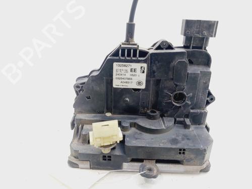 Used Front left lock OPEL CORSA D (S07) [2006-2015]  27662140