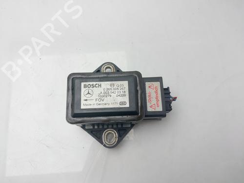 Used Electronic sensor MERCEDES-BENZ CLS (C219) CLS 500 (219.375) (306 hp) 30553591