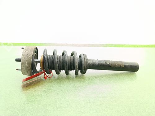 Højre fortil støddæmper Højre fortil støddæmper BMW X5 (F15, F85) xDrive 25 d (218 hp) 33832799 33832799