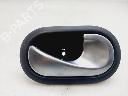 Used Rear right interior door handle RENAULT MODUS / GRAND MODUS (F/JP0_) 1.5 dCi (FP0D, JP0D) (82 hp) 27322848