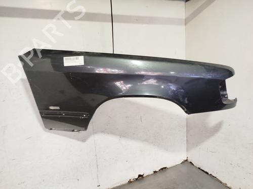 Used Right front fenders MERCEDES-BENZ 124 Saloon (W124) 300 D (124.130) (109 hp) 29955648
