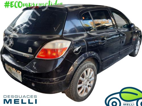 Injection rail OPEL ASTRA H (A04)  | BP21586197M98 