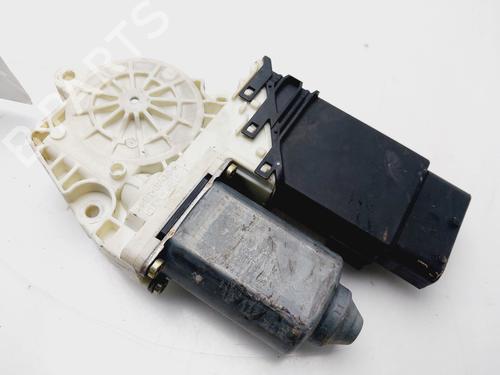 Left front window motor SEAT LEON (1M1) 1.9 TDI | BP31979109E21