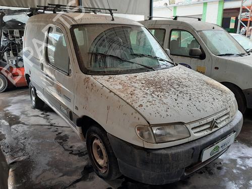 Front right lock CITROËN BERLINGO / BERLINGO FIRST Box Body/MPV (M_) 1.9 D 70 (MBWJZ, MCWJZ) | BP11745586C97 