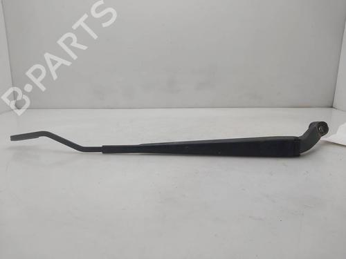 Used Front windshield wiper arm Front windshield wiper arm TOYOTA COROLLA (_E12_) 2.0 D-4D (CDE120_, CDE120R) (90 hp) 39691774 39691774